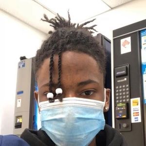 Meet your Posher, Bradley